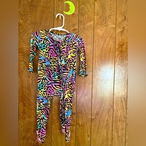 Bums and Roses like new